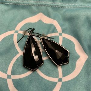 Kendra Scott black earrings